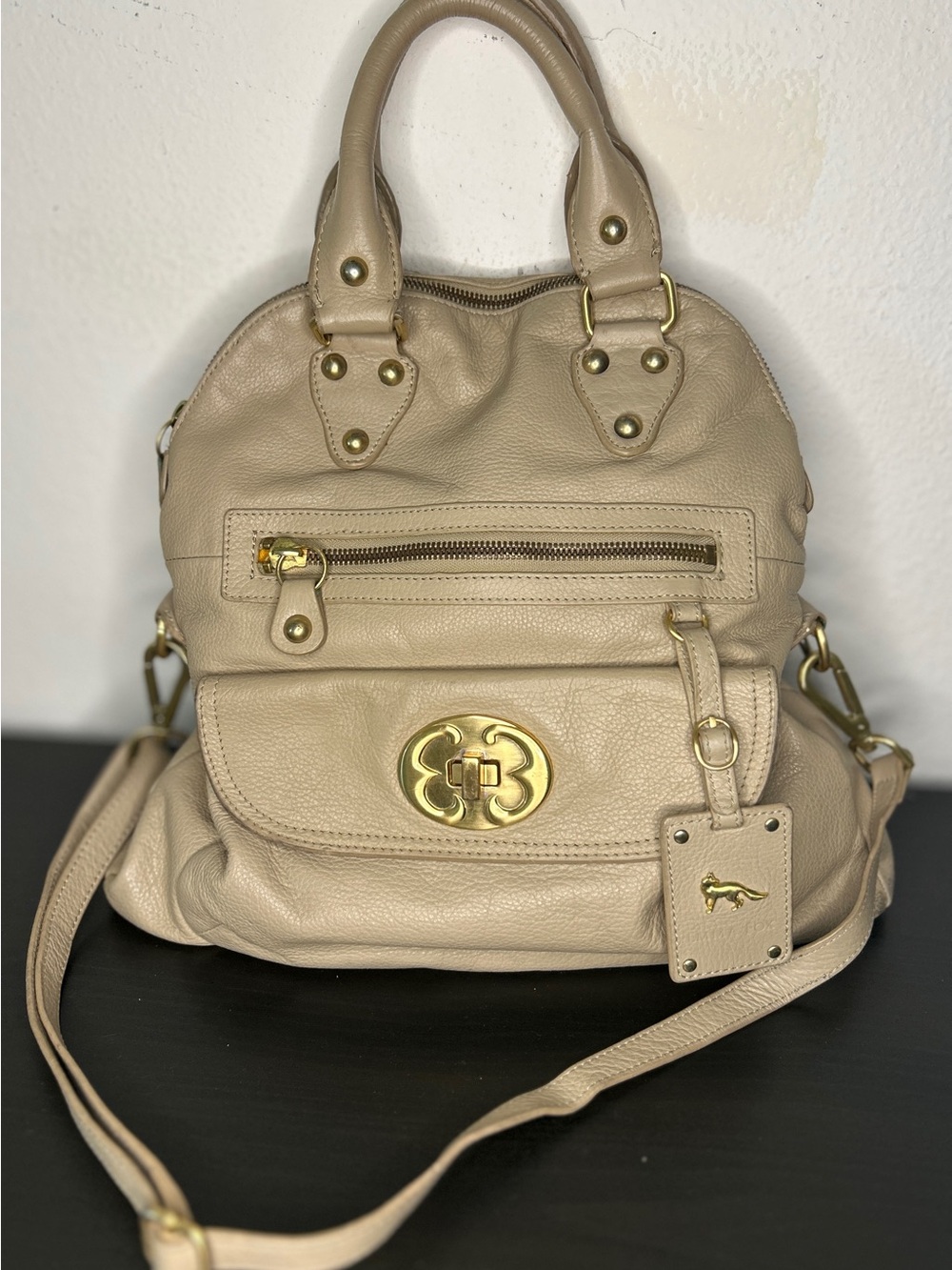 Emma Fox Beige Leather Shoulder Bag with Gold Hardware